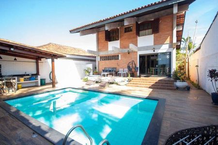 2_photo/94d2007325.aef4de6394ba8e6d-ATLAS-a7a1f629-0cb7-4e16-89ac-cd6d2e7d761c.jpg de casa à venda com 3 quartos, 318m² em Balneario Praia do Pernambuco, Guarujá