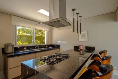 10_photo/94d200734d.eb2bd2a9c3b2ded2-ATLAS-1bd78af8-c4ab-4ff5-98e9-20426d34e6d4.jpg de casa à venda com 5 quartos, 380m² em Balneario Praia do Pernambuco, Guarujá