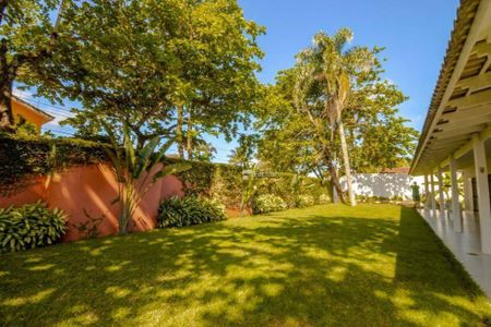 6_photo/94d200734d.eb2bd2a9c3b2ded2-ATLAS-6a551eb5-0b09-4712-977f-724e589090e9.jpg de casa à venda com 5 quartos, 380m² em Balneario Praia do Pernambuco, Guarujá