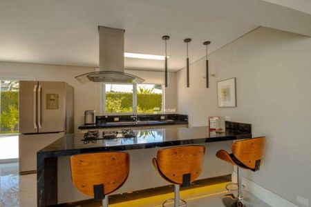 5_photo/94d200734d.eb2bd2a9c3b2ded2-ATLAS-7d371fe8-c3eb-4c05-8b87-5c86f59eb13b.jpg de casa à venda com 5 quartos, 380m² em Balneario Praia do Pernambuco, Guarujá