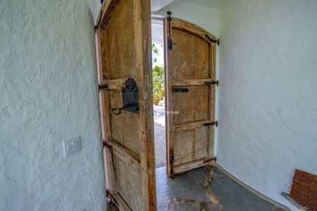 10_photo/94d200738f.a095ebe9a9b9d05b-ATLAS-15f8932d-ece6-49cf-9825-7e32352b4733.jpg de casa à venda com 5 quartos, 690m² em Balneario Praia do Pernambuco, Guarujá