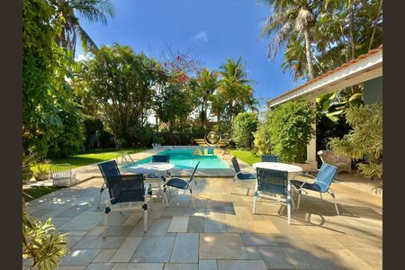 30_photo/94d200739f.ceff8192393c33de-ATLAS-bdce47ca-202a-4729-8a47-e6a55b51af8b.jpg de casa à venda com 5 quartos, 300m² em Balneario Praia do Pernambuco, Guarujá