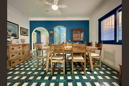 3_photo/94d200739f.ceff8192393c33de-ATLAS-c768ac82-7ca0-4e3d-b29e-82bc137220d9.jpg de casa à venda com 5 quartos, 300m² em Balneario Praia do Pernambuco, Guarujá