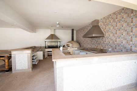 4_photo/94d200743b.aef4de6394ba8e6d-ATLAS-1f72ce66-58cc-4bc9-b9ea-3ff57ef4f7f6.jpg de casa à venda com 8 quartos, 1134m² em Balneario Praia do Pernambuco, Guarujá