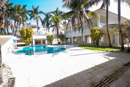 5_photo/94d200743b.aef4de6394ba8e6d-ATLAS-be3034fd-a21d-4e34-9837-3010a01f852e.jpg de casa à venda com 8 quartos, 1134m² em Balneario Praia do Pernambuco, Guarujá