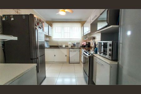 3_photo/94d200749f.f1ebba836060b494-ATLAS-0b73b2d1-ee4d-4017-8a93-6bb7ca8d5fd7.jpg de casa à venda com 5 quartos, 360m² em Balneario Praia do Pernambuco, Guarujá