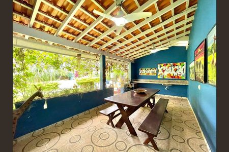 9_photo/94d20074a1.9929e36fdaf64e16-ATLAS-dc799b6a-e939-4942-8bd8-a286011a4a77.jpg de casa à venda com 5 quartos, 300m² em Balneario Praia do Pernambuco, Guarujá