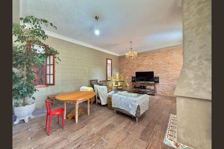 4_photo/94d20074a5.561dcad3d0cedf12-ATLAS-d1decc18-851f-4358-808f-e285c0fee86e.jpg de casa à venda com 4 quartos, 379m² em Balneario Praia do Pernambuco, Guarujá