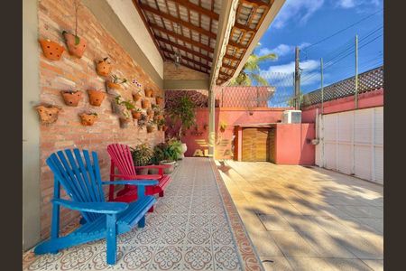 33_photo/94d20074a5.6d54654abc991e41-ATLAS-c8a21c33-7dc0-4ecd-aa54-35c81603d4cf.jpg de casa à venda com 4 quartos, 380m² em Balneario Praia do Pernambuco, Guarujá