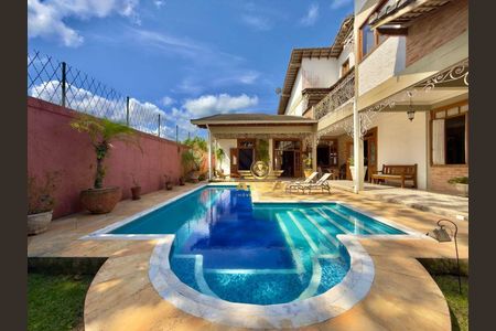 36_photo/94d20074a5.6d54654abc991e41-ATLAS-fa6f4d29-b09f-4cd2-b081-f6263be8e205.jpg de casa à venda com 4 quartos, 380m² em Balneario Praia do Pernambuco, Guarujá