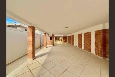 4_photo/94d20074bd.d8ad2b34b48d8fc6-ATLAS-f8f5fa73-b436-49d0-8a4b-a2e1cccf9cc6.jpg de casa à venda com 4 quartos, 350m² em Balneario Praia do Pernambuco, Guarujá