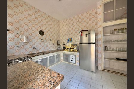 32_photo/94d20074f7.3281fb2aeddd58dc-ATLAS-3055a153-b3b8-4c33-b355-b0b50a4548e7.jpg de casa à venda com 5 quartos, 376m² em Balneario Praia do Pernambuco, Guarujá