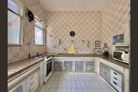 31_photo/94d20074f7.3281fb2aeddd58dc-ATLAS-ab641347-0b7b-4ff7-8fe9-1778389e4133.jpg de casa à venda com 5 quartos, 376m² em Balneario Praia do Pernambuco, Guarujá