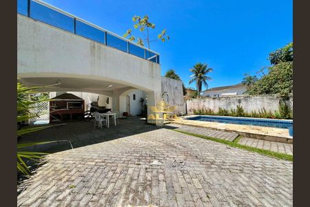 5_photo/94d2007539.2fed7e95ddef69d8-ATLAS-aad736a2-d1c3-4d0c-89b2-6ce025e5124a.jpg de casa à venda com 3 quartos, 248m² em Balneario Praia do Pernambuco, Guarujá