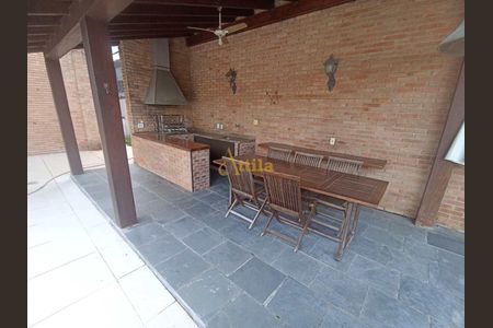 5_photo/94d2007545.f38e38137a2159e3-ATLAS-271e9ba5-fe03-492d-a42b-e9a27bd85d0b.jpg de casa à venda com 4 quartos, 450m² em Balneario Praia do Pernambuco, Guarujá