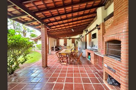 34_photo/94d2007583.a39b23810b9dba35-ATLAS-6837fabf-0fb7-482b-9484-e7f10e8c9d19.jpg de casa à venda com 4 quartos, 600m² em Balneario Praia do Pernambuco, Guarujá