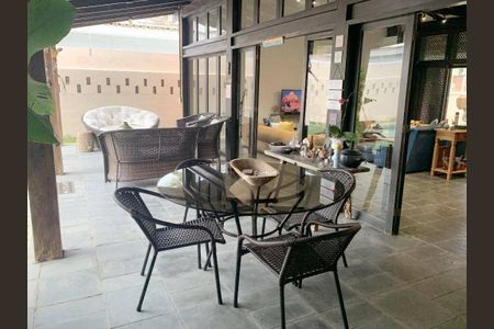 4_photo/94d2007593.f57be48fad3c3dec-ATLAS-1bc84f84-2e61-44f6-9b4e-2004de12a5bd.jpg de casa à venda com 5 quartos, 679m² em Balneario Praia do Pernambuco, Guarujá