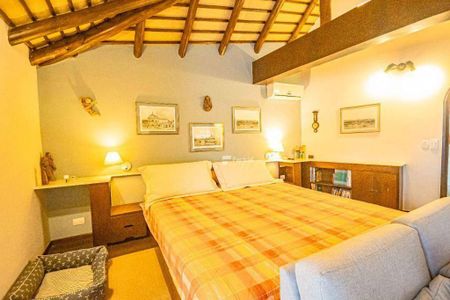 8_photo/94d200759b.b92ff50286e3432f-ATLAS-401e9474-7e6d-4ae4-8417-dfb00a84e95b.jpg de casa à venda com 5 quartos, 400m² em Balneario Praia do Pernambuco, Guarujá