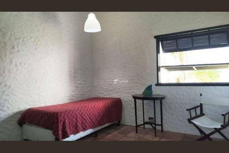 10_photo/94d200759d.1463d70521bc8e9f-ATLAS-427c8d51-28d2-4cef-9cb6-f5d3d972d66e.jpg de casa à venda com 4 quartos, 268m² em Vila Santo Antônio, Guarujá