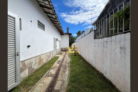 38_photo/94d20075b9.36120dde17ada663-ATLAS-dd08ba5b-68fc-464e-8640-21cacecc0c31.jpg de casa à venda com 4 quartos, 318m² em Balneario Praia do Pernambuco, Guarujá