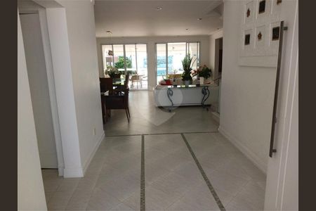 3_photo/94d20075b9.f57be48fad3c3dec-ATLAS-3d26cd17-25c2-42c2-be5a-e04eac45aed7.jpg de casa à venda com 5 quartos, 420m² em Balneario Praia do Pernambuco, Guarujá