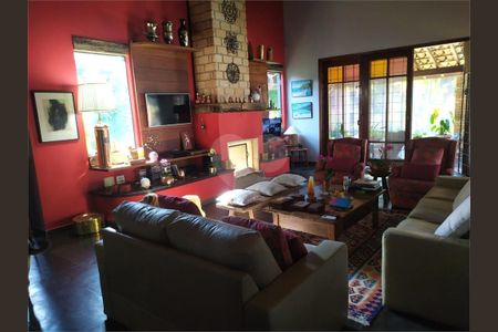 6_photo/94d20075cf.3540367e7697d24d-ATLAS-2c4b9ef9-476e-423e-93cb-dbbcdeb4e9c1.jpg de casa à venda com 6 quartos, 246m² em Balneario Praia do Pernambuco, Guarujá