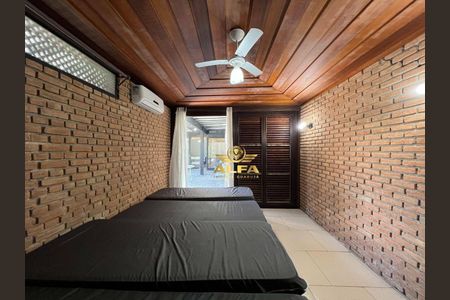 5_photo/94d20075d9.b60f5a7682bed42c-ATLAS-466d116a-786a-4d7a-a61b-b820abb62e57.jpg de casa à venda com 4 quartos, 208m² em Balneario Praia do Pernambuco, Guarujá