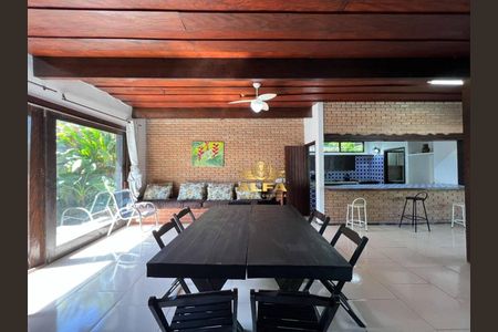 4_photo/94d20075d9.b60f5a7682bed42c-ATLAS-55f85b24-45dc-4e4b-9a23-6d428c4e24a1.jpg de casa à venda com 4 quartos, 208m² em Balneario Praia do Pernambuco, Guarujá