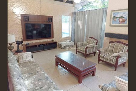 21_photo/94d20075f7.751bca41ac608a7d-ATLAS-5c372ea5-3722-464d-9c3d-077d478e3de7.jpg de casa à venda com 4 quartos, 480m² em Balneario Praia do Pernambuco, Guarujá