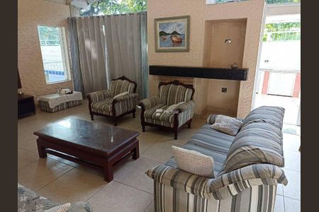 17_photo/94d20075f7.751bca41ac608a7d-ATLAS-b81849a6-fd2c-44bf-96d0-79ca9238314a.jpg de casa à venda com 4 quartos, 480m² em Balneario Praia do Pernambuco, Guarujá