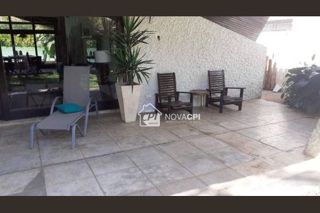 10_photo/94d2007621.7a37549eceeba21f-ATLAS-691027e3-e1be-44ab-a545-34f0e4b6a1bf.jpg de casa à venda com 3 quartos, 350m² em Balneario Praia do Pernambuco, Guarujá