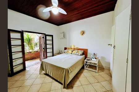 9_photo/94d2007621.ae167daca7db11f2-ATLAS-c03a52ed-82e5-4a60-9b40-b7d156c8b8b9.jpg de casa à venda com 6 quartos, 360m² em Balneario Praia do Pernambuco, Guarujá