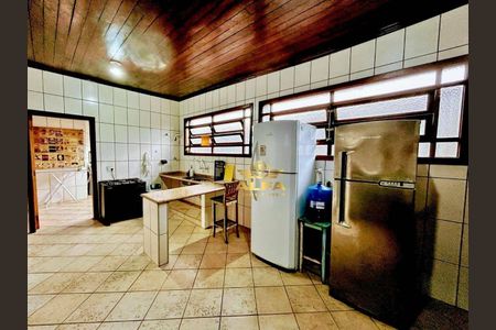 3_photo/94d2007621.ae167daca7db11f2-ATLAS-e4bb21f8-8d32-45d8-93ab-ec40302d33b0.jpg de casa à venda com 6 quartos, 360m² em Balneario Praia do Pernambuco, Guarujá