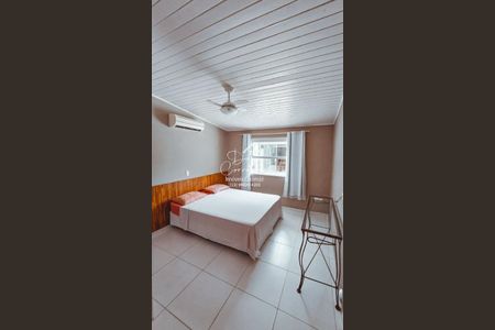 3_photo/94d2007627.d55b36f64ebf45c1-ATLAS-6b7b3e7a-0bdf-46cc-a793-2c29a07c5580.jpg de casa à venda com 3 quartos, 150m² em Balneario Praia do Pernambuco, Guarujá