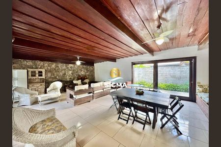 13_photo/94d200766d.ceff8192393c33de-ATLAS-e3ee0d82-0a25-4b58-b643-28e93176ea21.jpg de casa à venda com 4 quartos, 208m² em Balneario Praia do Pernambuco, Guarujá