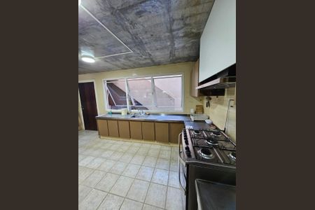 1_photo/94d20077ef.bb2cfda027800a9a-ATLAS-8d9a2a7a-4f58-404a-aab0-365b0e773ccd.jpg de casa à venda com 4 quartos, 426m² em Balneario Praia do Pernambuco, Guarujá