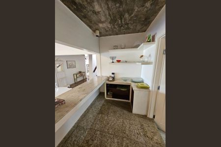 5_photo/94d20077ef.bb2cfda027800a9a-ATLAS-ddf1402a-7949-43fa-a795-dee8f280cb39.jpg de casa à venda com 4 quartos, 426m² em Balneario Praia do Pernambuco, Guarujá