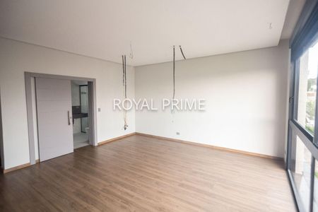 3_photo/94dce02cef.2a2e9e6a031c53c5-ATLAS-174f8dfc-4cfe-4aa2-a8b8-01b960f108de.jpg de casa à venda com 3 quartos, 308m² em São Braz, Curitiba