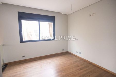 4_photo/94dce02cef.2a2e9e6a031c53c5-ATLAS-67a9959f-56d0-46ed-a2f3-62e9d5a4498f.jpg de casa à venda com 3 quartos, 308m² em São Braz, Curitiba