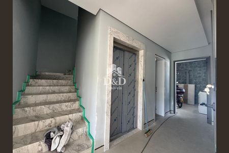 41_photo/94dce02cef.3c20d05746a6d1b7-ATLAS-1593b096-1daf-4edc-a7ba-cd619f37a4ad.jpg de casa à venda com 4 quartos, 360m² em São Braz, Curitiba