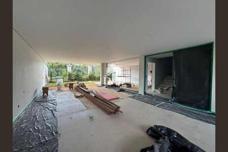 11_photo/94dce02cef.3c20d05746a6d1b7-ATLAS-55dccdcb-559a-4b3b-8e4c-ffcfbe06ec56.jpg de casa à venda com 4 quartos, 360m² em São Braz, Curitiba