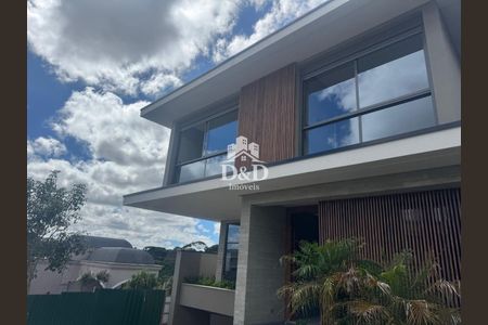 5_photo/94dce02cef.3c20d05746a6d1b7-ATLAS-8cd6ee54-28e1-46f4-91ed-9df664693645.jpg de casa à venda com 4 quartos, 360m² em São Braz, Curitiba