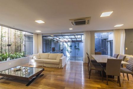 6_photo/94dce02cef.515ae2f05408b60f-ATLAS-ec501529-7944-4331-9cec-60bd2af2143c.jpg de casa à venda com 3 quartos, 360m² em São Braz, Curitiba