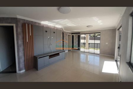 7_photo/94dce03001.61df383ebc62b81a-ATLAS-3e6a7bbc-bdff-44e7-a0d9-be60bdd6b8a6.jpg de casa à venda com 4 quartos, 500m² em Butiatuvinha, Curitiba