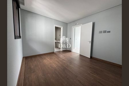 21_photo/94dce03041.5b63f18bcccc212e-ATLAS-b1f33fc5-7d8d-4e85-9a7b-b93562cd509f.jpg de casa à venda com 4 quartos, 292m² em Butiatuvinha, Curitiba