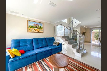 2_photo/94dce030d1.f38e38137a2159e3-ATLAS-631688f0-3edb-4e76-91a3-7b44e36aeb36.jpg de casa à venda com 3 quartos, 210m² em Butiatuvinha, Curitiba