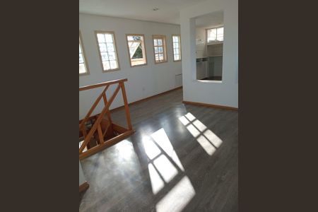 5_photo/94dce030d3.0abb473e952761da-ATLAS-27f4131b-4a37-4e92-a37f-e07b7b433d62.jpg de casa à venda com 3 quartos, 137m² em Butiatuvinha, Curitiba