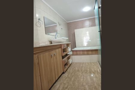 12_photo/94dce030d3.0abb473e952761da-ATLAS-88b376cd-93a3-4b5f-8d24-6d5a89e76e1a.jpg de casa à venda com 3 quartos, 137m² em Butiatuvinha, Curitiba