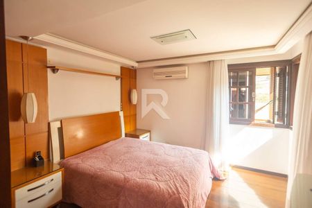 21_photo/94dce031bd.01061cb6ad72014f-ATLAS-7e9ab62e-e7a2-4591-be6e-decec9f18559.jpg de casa de condomínio à venda com 3 quartos, 300m² em Santa Felicidade, Curitiba