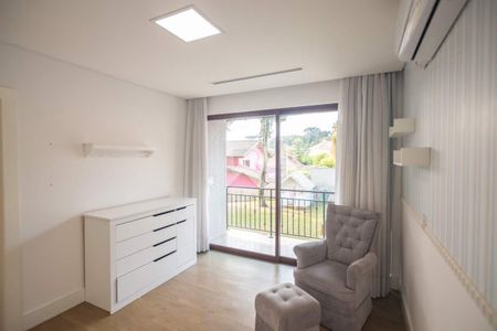 9_photo/94dce031bd.0d3c4e8473f77004-ATLAS-1b08db2a-a936-49b7-91a2-83cb49cfdce5.jpg de casa à venda com 4 quartos, 778m² em Santa Felicidade, Curitiba